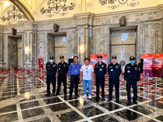 Bảo vệ trường học Bảo vệ cho sự kiện tại một trường Đại Học